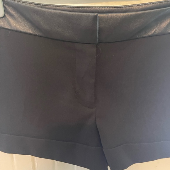 Forever 21, black shorts, with leather trim. Like new, excellent conditi… - Picture 4 of 4